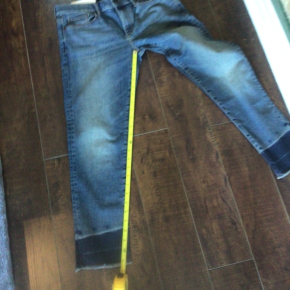 NWT Ladies Skinny Crop mid Blue jeans sz petite 30 with 25” inseam - Picture 9 of 12